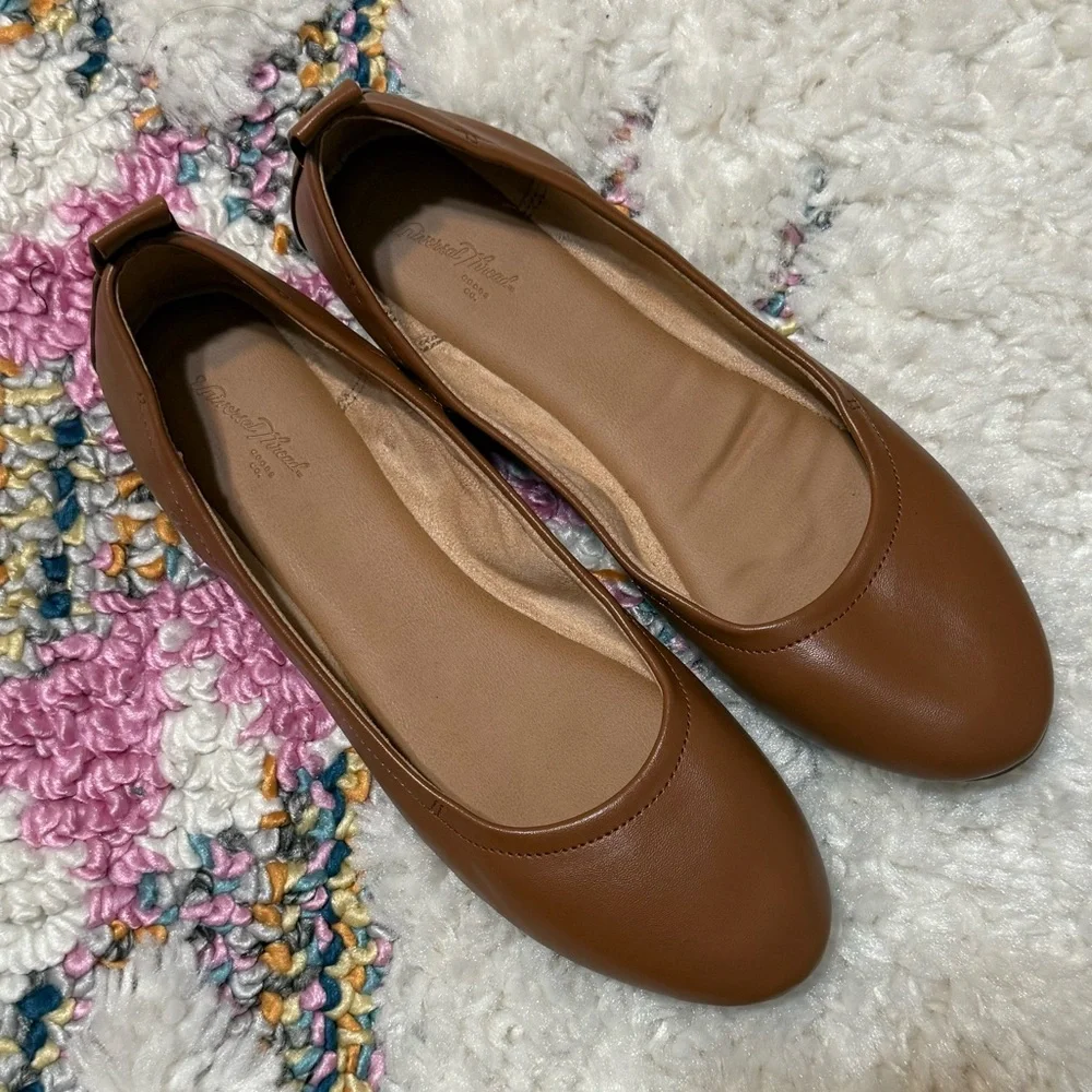 Danielle Scrunch Ballet Flats Memory Foam Insole Cognac Tan Flexible Outsole